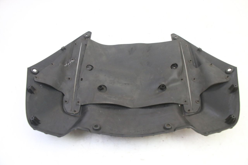 photo de CARENADO FRONTAL INTERIOR HONDA ST PAN EUROPEAN 1300 (2002 - 2013)