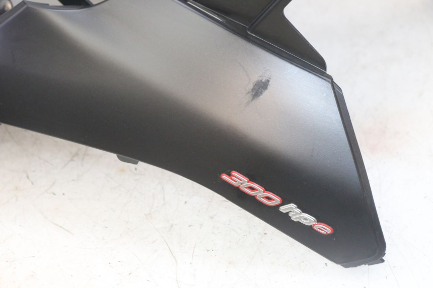 photo de CARENADO FRONTAL PIAGGIO MP3 HPE 300 (2019 - 2026) - Zoom estado de uso