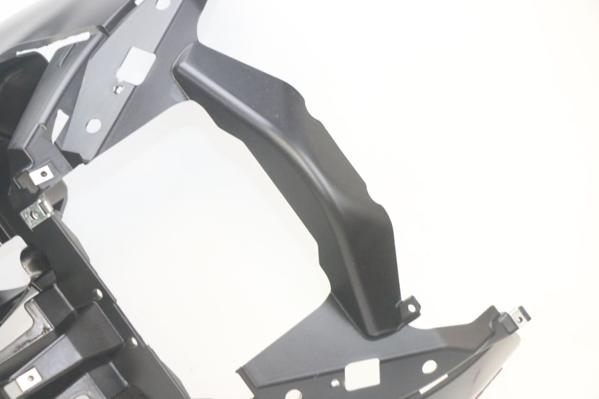 photo de CARENADO FRONTAL PIAGGIO MP3 HPE 300 (2019 - 2026) - Marcados y referencias originales