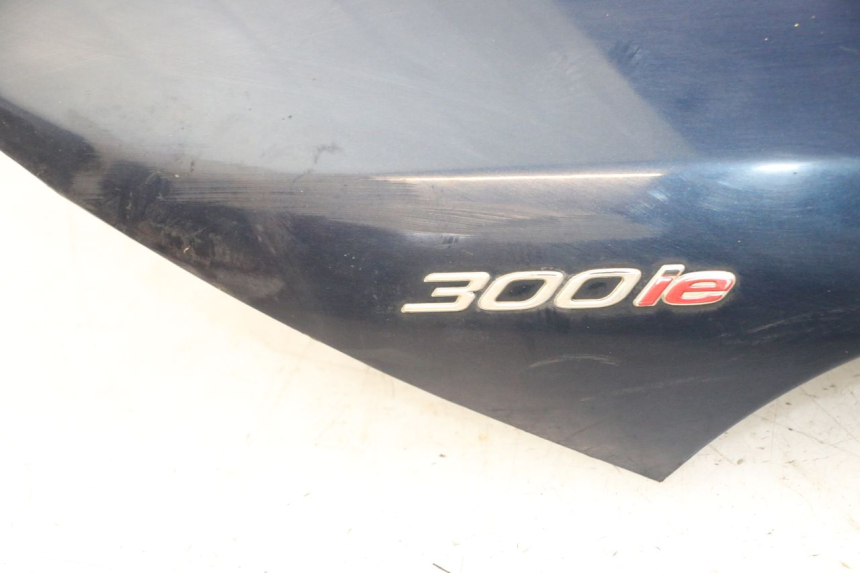 photo de CARENADO FRONTAL PIAGGIO MP3 LT 300 (2010 - 2016)