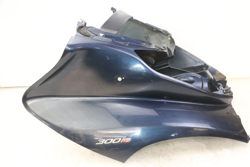 photo de CARENADO FRONTAL PIAGGIO MP3 LT 300 (2010 - 2016)