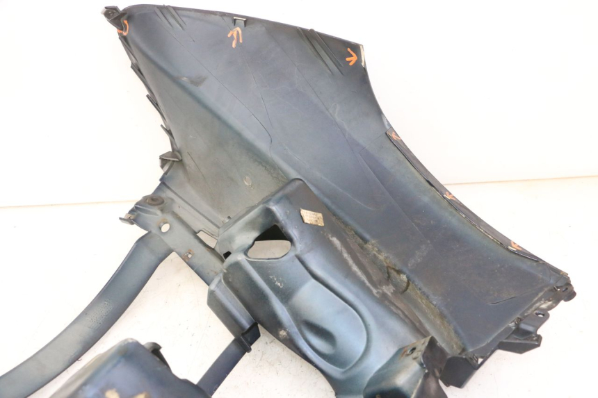 photo de CARENADO FRONTAL PIAGGIO MP3 LT 300 (2010 - 2016)