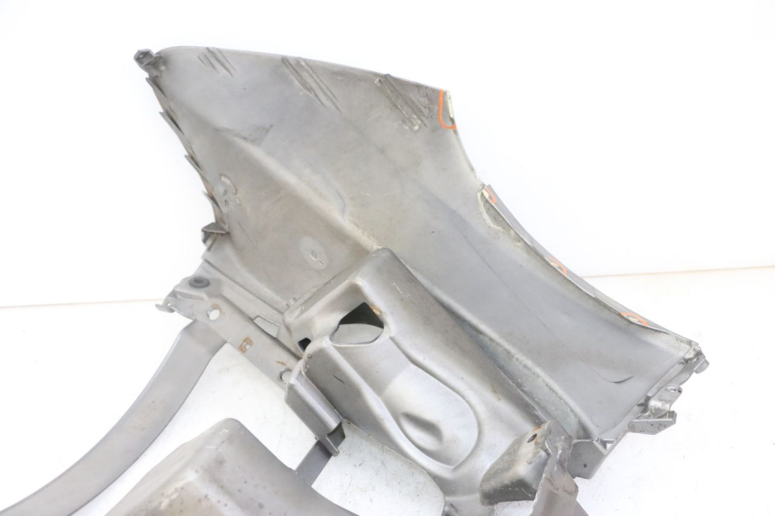 photo de CARENADO FRONTAL PIAGGIO MP3 LT 300 (2010 - 2016)