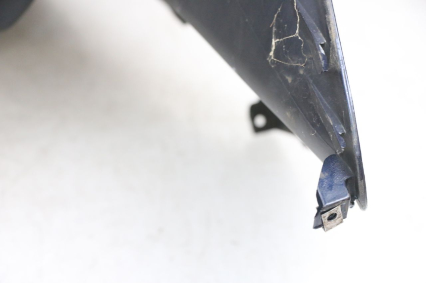 photo de CARENADO FRONTAL PIAGGIO MP3 RL 250 (2007 - 2010) - Primer plano de alta resolución