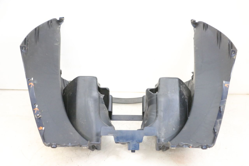 photo de CARENADO FRONTAL PIAGGIO MP3 RL 250 (2007 - 2010) - Marcados y referencias originales