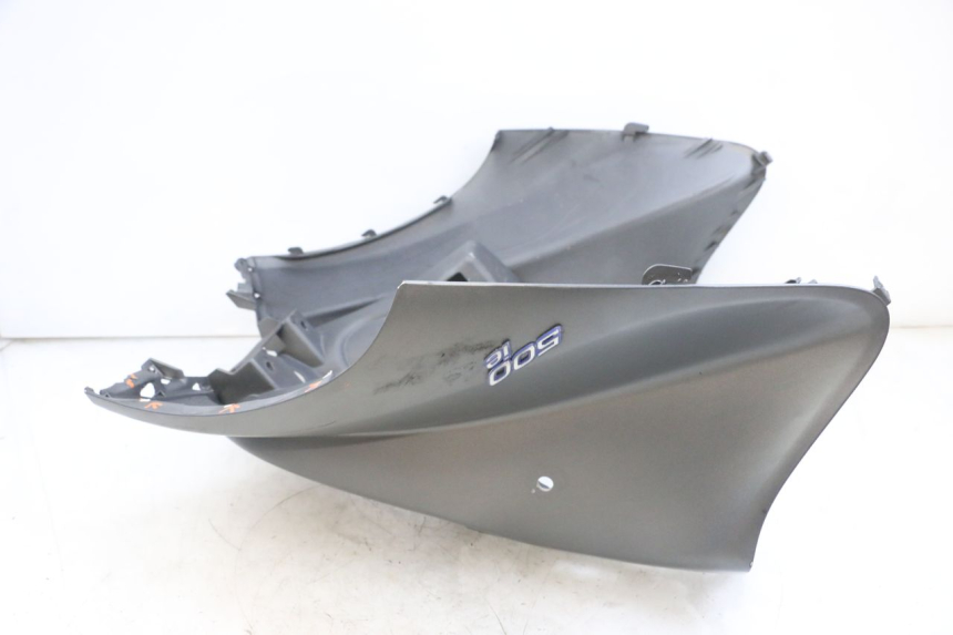 photo de CARENADO FRONTAL PIAGGIO MP3 500 (2016 - 2018) - Zoom estado de uso