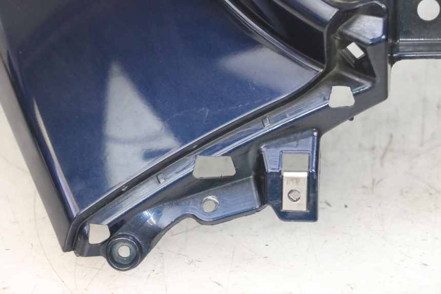 photo de CARENADO FRONTAL PIAGGIO MP3 RL 250 (2007 - 2010) - Otra perspectiva