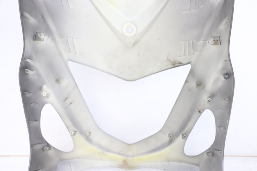 photo de FRENTE. TNT MOTOR ROMA 10' 4T 50 (2019 - 2022) - Estado de la superficie y material