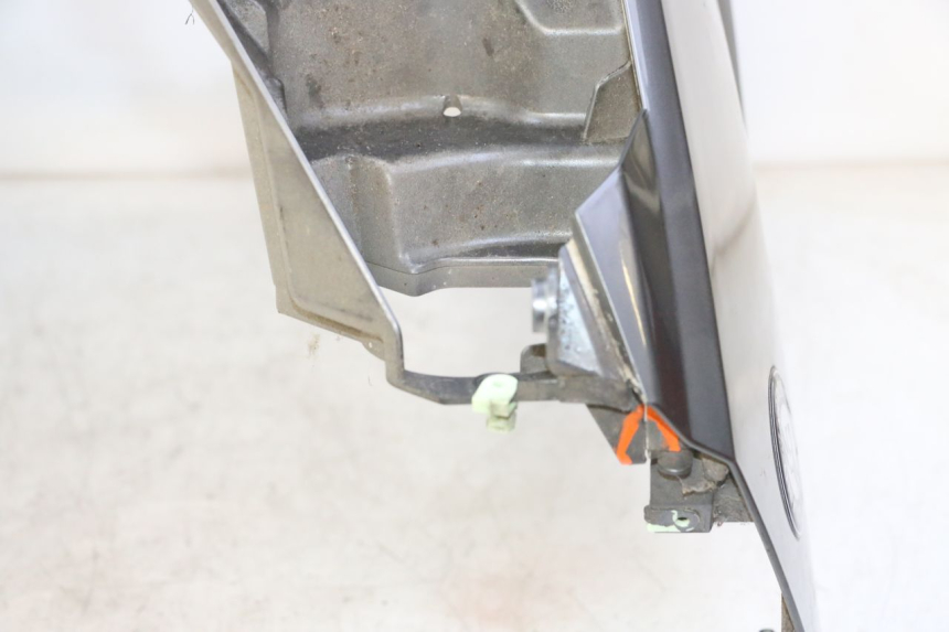 photo de CARENADO FRONTAL PEUGEOT SATELIS 125 (2006 - 2009)