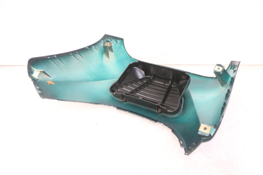 photo de CARENADO FRONTAL SUPERIOR PEUGEOT ELYSEO 125 (1999 - 2004)