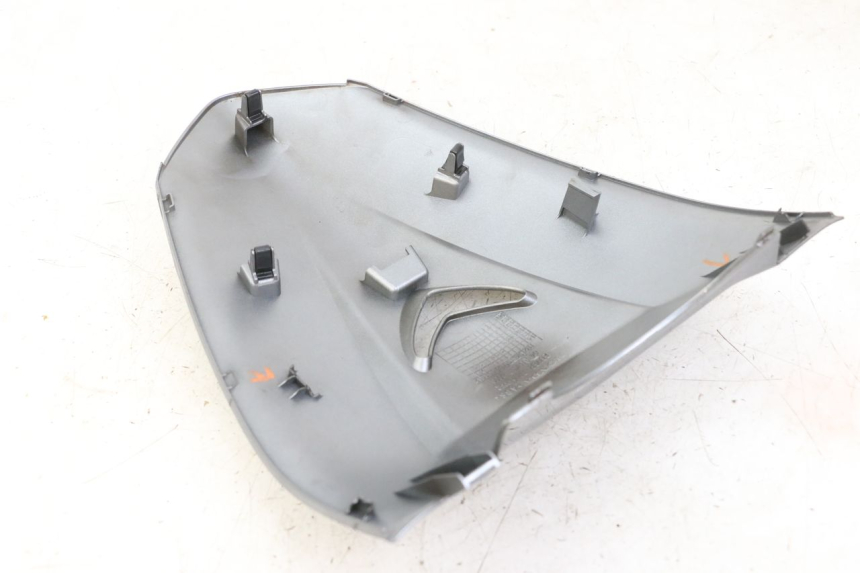 photo de CARENADO FRONTAL SUPERIOR HONDA SH i 300 (2015 - 2020)