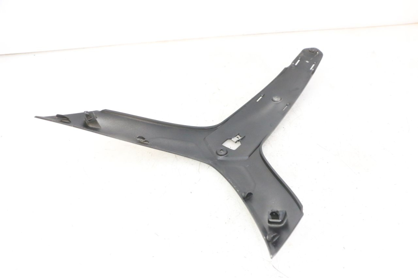 photo de CARENADO FRONTAL SUPERIOR PIAGGIO IE MP3 YOURBAN 300 (2011 - 2016)