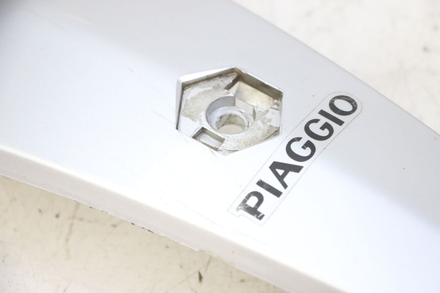 photo de CARENADO FRONTAL SUPERIOR PIAGGIO LIBERTY 125 (1998 - 2008)