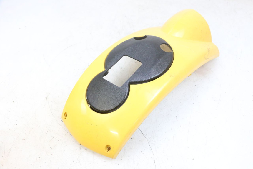 photo de CARENADO FRONTAL SUPERIOR PEUGEOT LUDIX 50 (2008 - 2017) - Zoom sobre los componentes