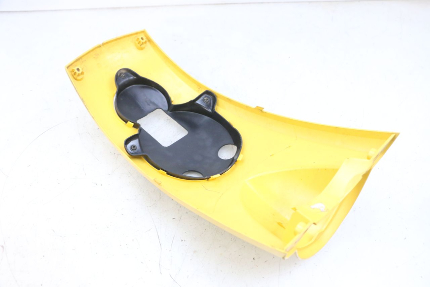 photo de CARENADO FRONTAL SUPERIOR PEUGEOT LUDIX 50 (2008 - 2017) - Primer plano técnico