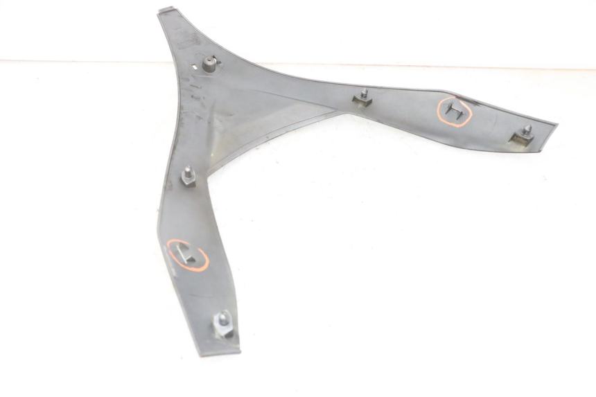 photo de FRENTE SUPERIOR PIAGGIO MP3 LT 400 (2007 - 2012)