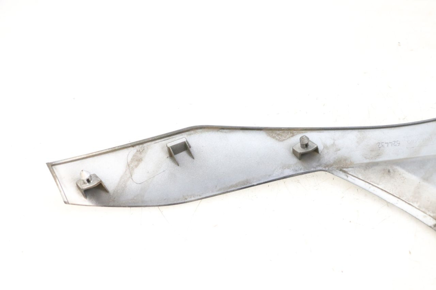 photo de FRENTE SUPERIOR PIAGGIO MP3 125 (2006 - 2014)