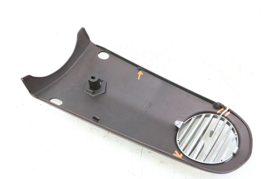 photo de CARENADO FRONTAL SUPERIOR PIAGGIO VESPA LX IE 125 (2010 - 2012)