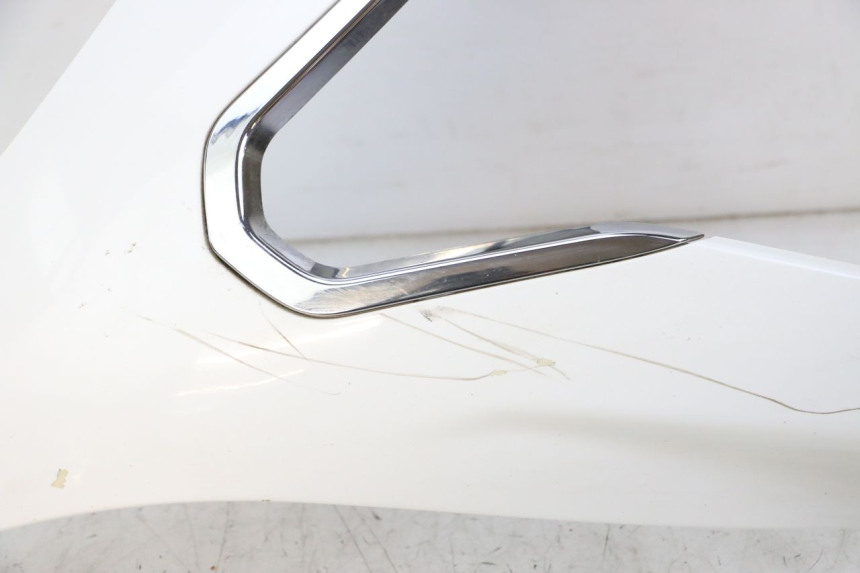 photo de FRENTE SUPERIOR PEUGEOT SATELIS 125 (2010 - 2012)