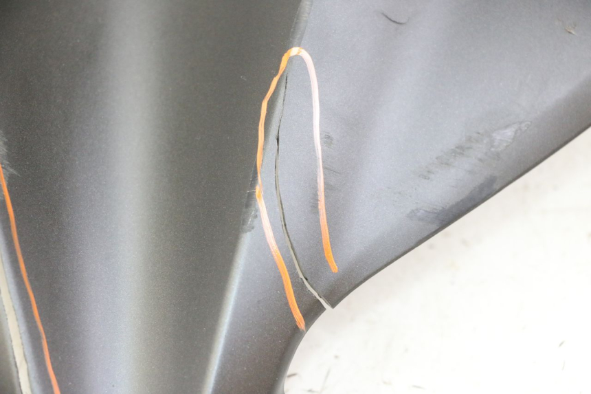 photo de CARENADO FRONTAL SUPERIOR YAMAHA XMAX X-MAX 125 (2021 - 2025)