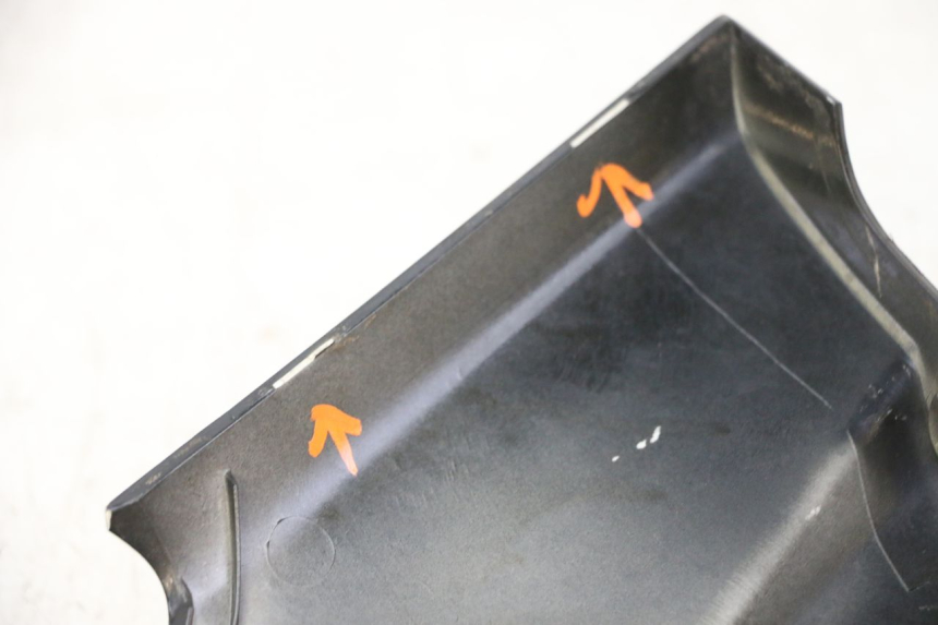 photo de CARENADO FRONTAL SUPERIOR YAMAHA X-MAX XMAX 250 (2006 - 2009)