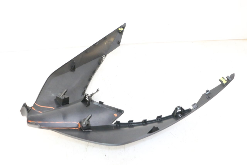 photo de CARENADO FRONTAL SUPERIOR YAMAHA XMAX X-MAX 125 (2021 - 2025)