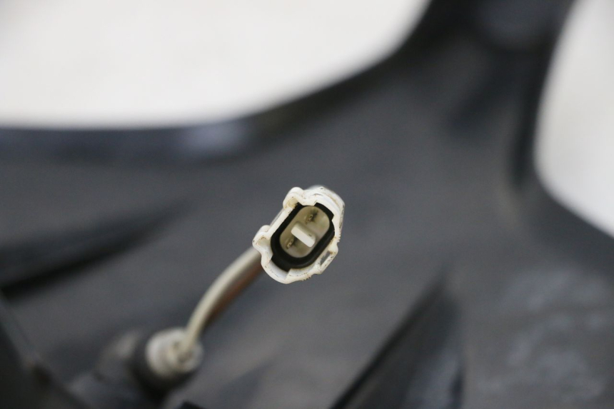 photo de CARENADO FRONTAL SUPERIOR YAMAHA YFM R RAPTOR 250 (2008 - 2014) - Primer plano técnico