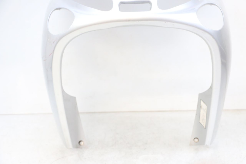 photo de FRENTE. YAMAHA YP MAJESTY 125 (2002 - 2006) - Otra perspectiva