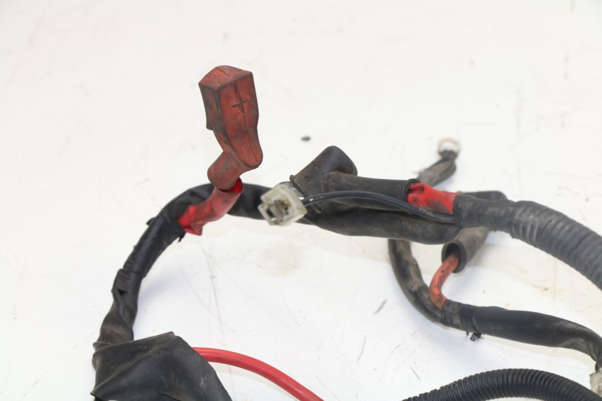 photo de CABLEADO DE LA BATERíA YAMAHA X-MAX XMAX 250 (2006 - 2009)