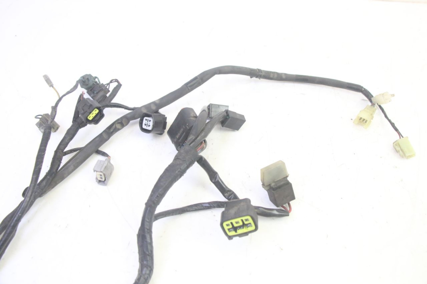 photo de CABLEADO SUZUKI BURGMAN 125 (2007 - 2014) - Primer plano técnico