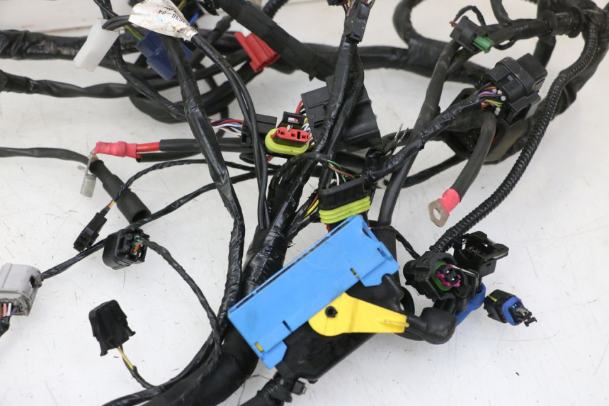 photo de CABLEADO PIAGGIO MP3 HPE 310 (2024 - 2025)