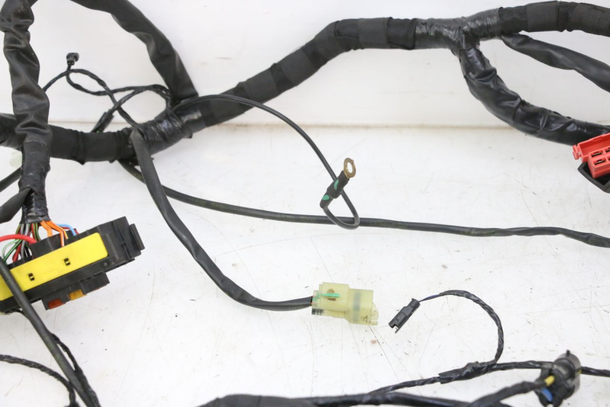 photo de CABLEADO PIAGGIO MP3 HPE 310 (2024 - 2025)