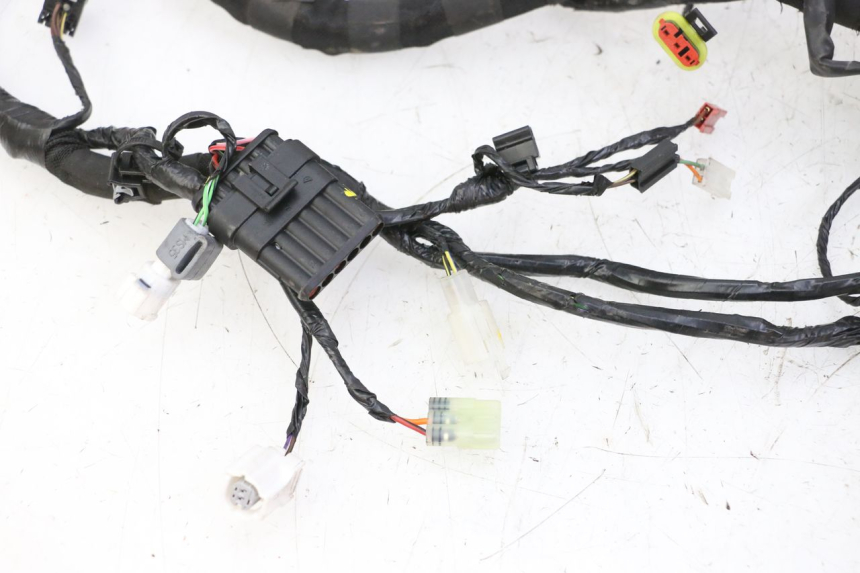 photo de CABLEADO PIAGGIO MP3 HPE 310 (2024 - 2025)
