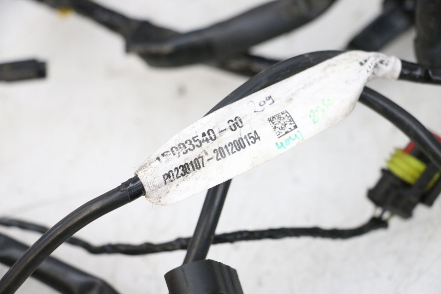 photo de CABLEADO PIAGGIO MP3 HPE 300 (2019 - 2026) - Otra vista del artículo