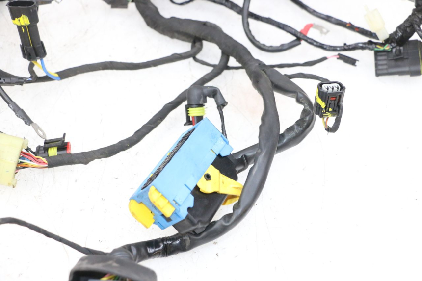 photo de CABLEADO PIAGGIO MP3 HPE 300 (2019 - 2026) - Foto de producto adicional