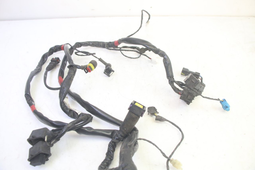 photo de CABLEADO PIAGGIO MP3 LT 400 (2007 - 2012) - Otra perspectiva