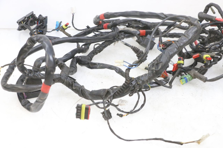 photo de CABLEADO PIAGGIO MP3 RL 250 (2007 - 2010) - Zoom estado de uso