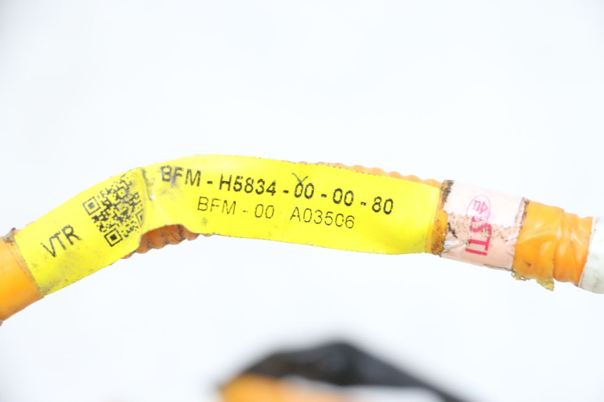 photo de CABLEADO YAMAHA NEO'S CORE 1 (2022 - 2026) - Zoom estado de uso