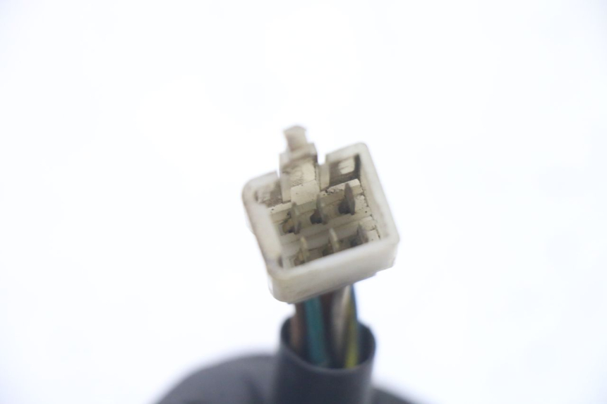 photo de FARO CABLEADO PEUGEOT ELYSTAR 50 (2002 - 2014)