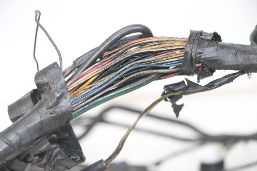 photo de CABLEADO PEUGEOT SATELIS COMPRESSOR K15 125 (2006 - 2009)