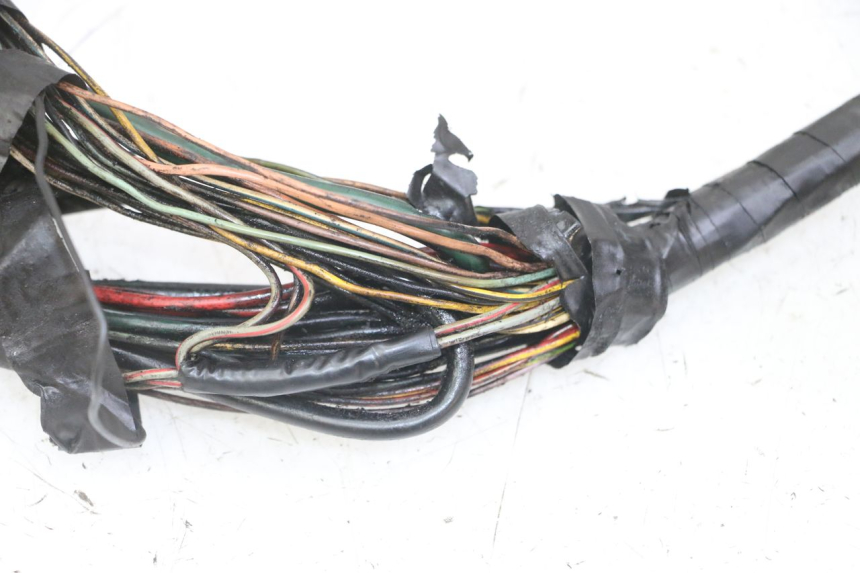 photo de CABLEADO PEUGEOT SATELIS COMPRESSOR K15 125 (2006 - 2009)