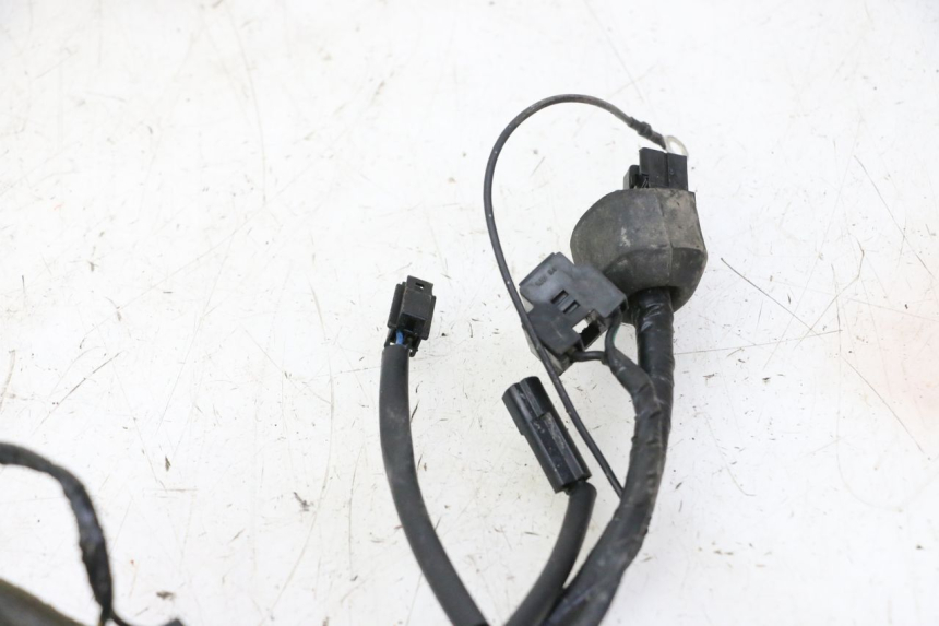 photo de CARENADO FRONTAL CABLEADO YAMAHA FZ6 FAZER S2 600 (2007 - 2011)