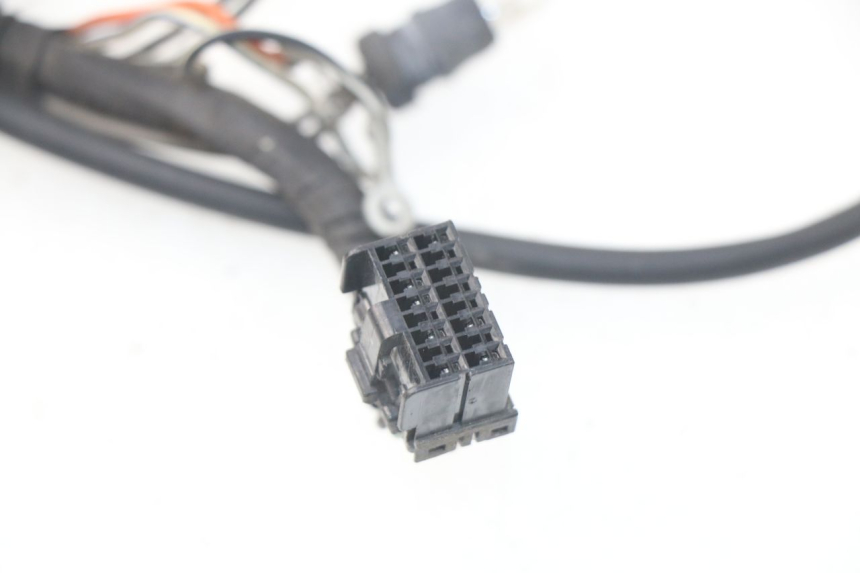 photo de CARENADO FRONTAL CABLEADO HYOSUNG COMET GTR 125 (2007 - 2014)