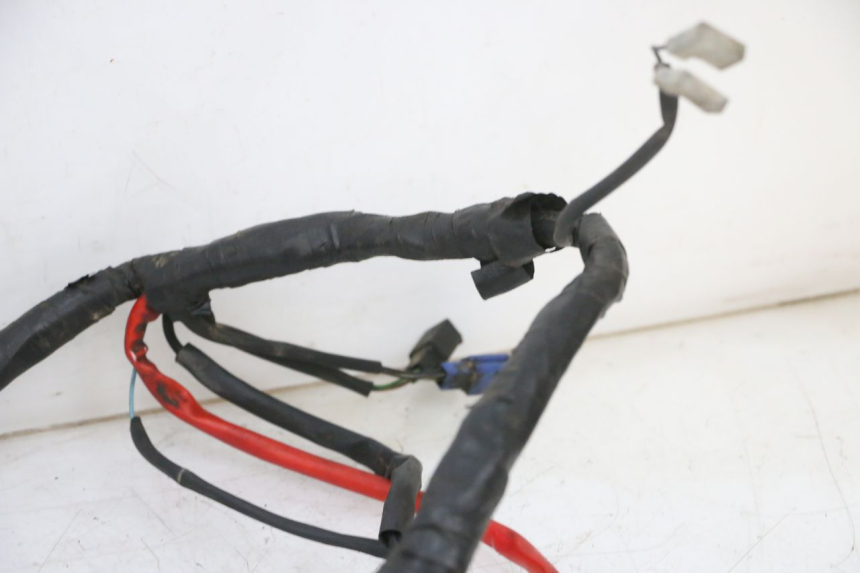 photo de CABLEADO YAMAHA TZR 50 (2008 - 2016) - Detalles de los puntos de fijación