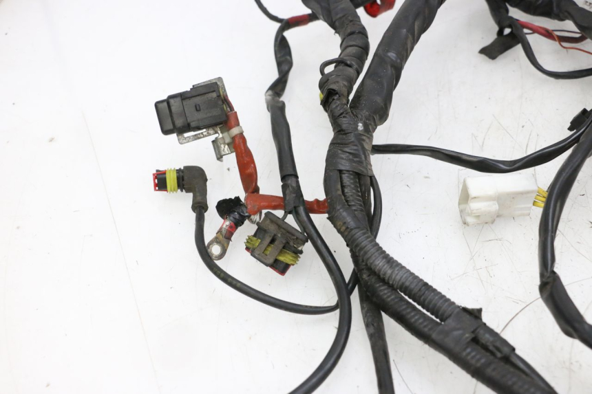 photo de CABLEADO PIAGGIO VESPA GTS SUPER IE 125 (2009 - 2016) - Recambio usado revisado