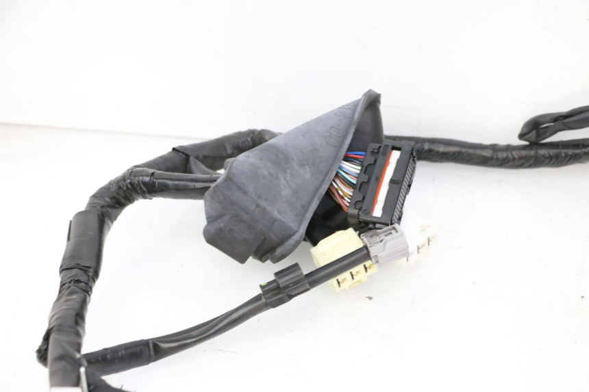 photo de CABLEADO YAMAHA XMAX X-MAX 125 (2021 - 2025)