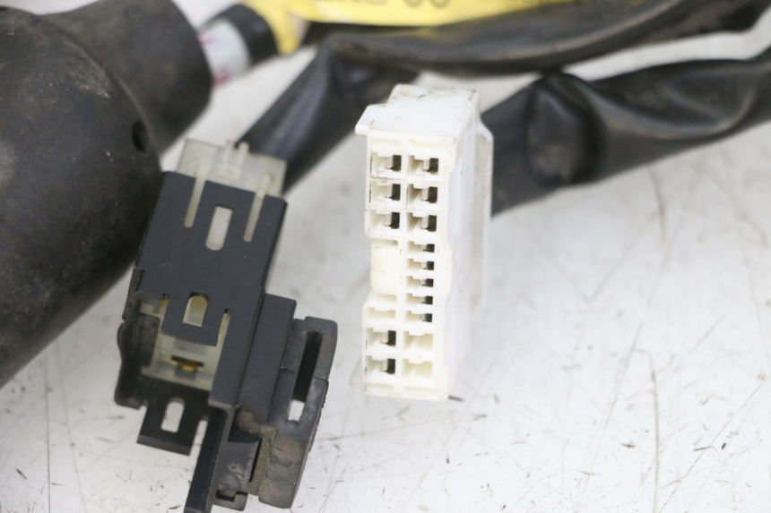 photo de CABLEADO YAMAHA XJ6 ABS 600 (2008 - 2016)
