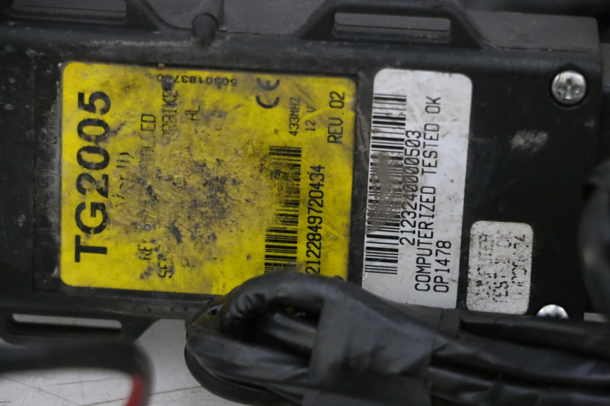 photo de CABLEADO YAMAHA XJ6 ABS 600 (2008 - 2016)