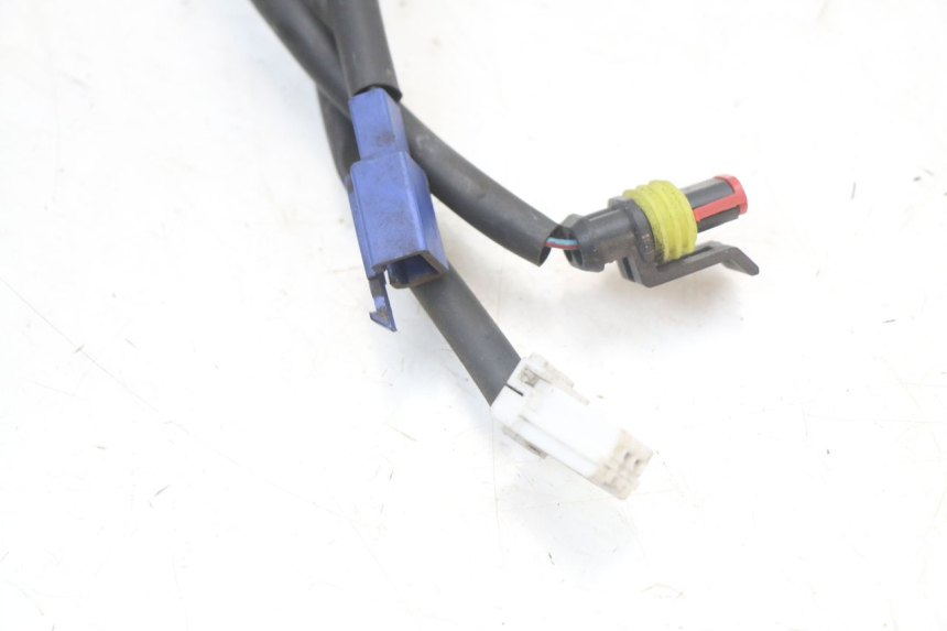 photo de CABLEADO YAMAHA X-MAX XMAX 250 (2006 - 2009)