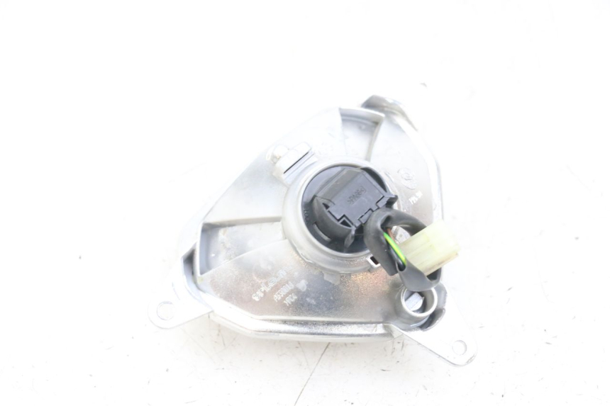 photo de FARO TRASERO YAMAHA AEROX 2T 50 (2013 - 2017)